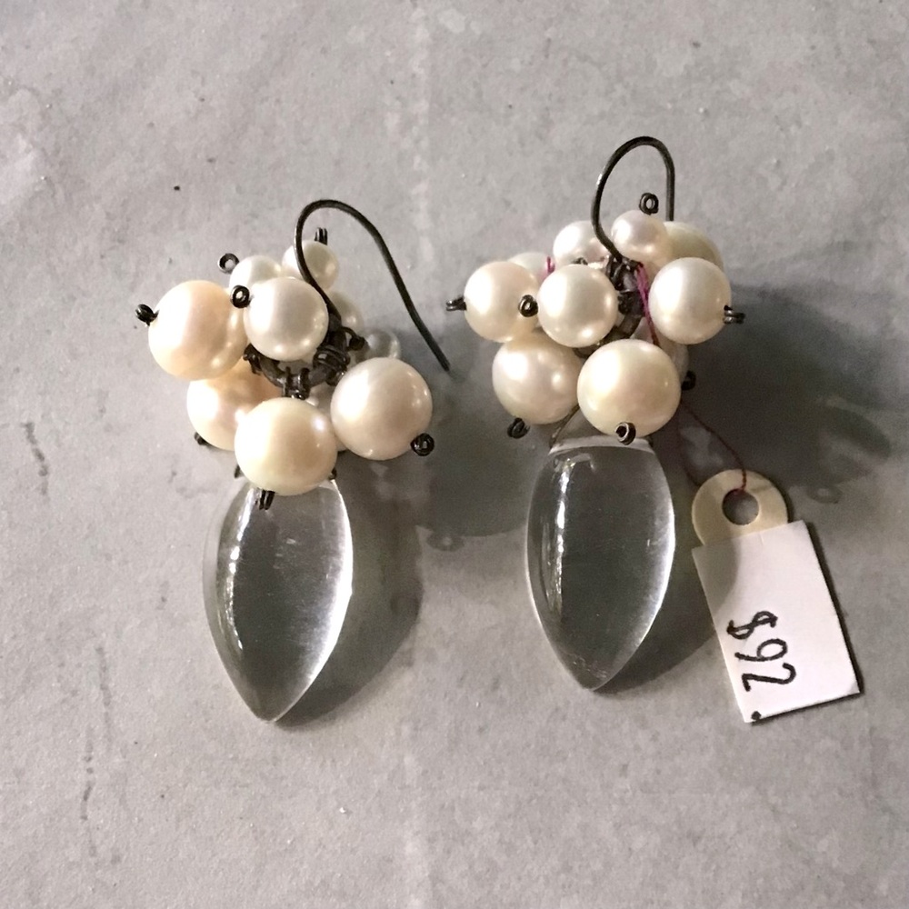 Sophisticated Pearl and Crystal Drop Earrings